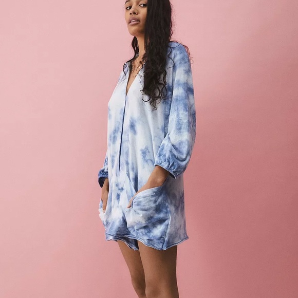 Urban outfitters tie-dye benni slouchy playsuit blue white pockets button down - Picture 3 of 7